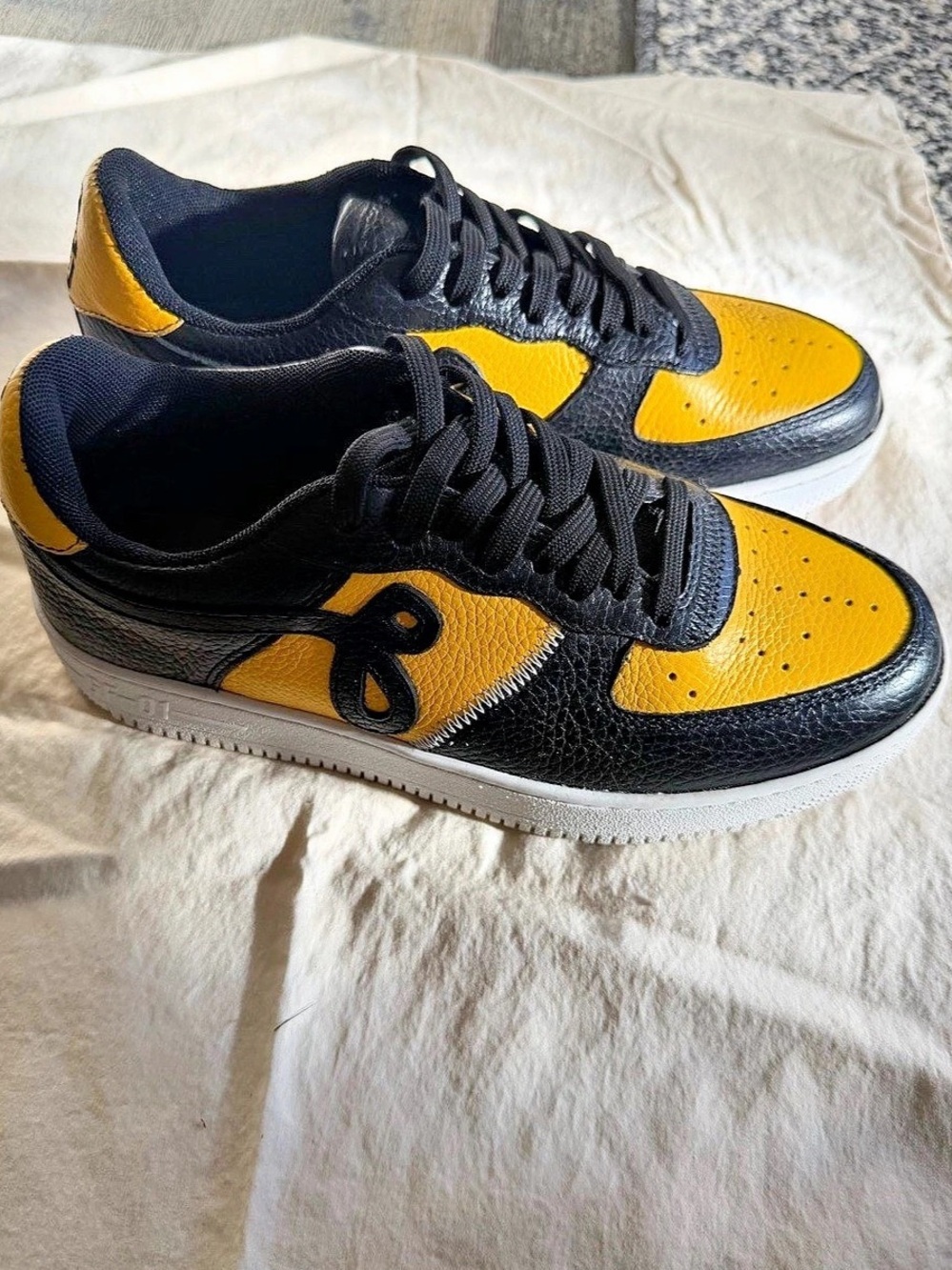 John Geiger GF-01 Color Block Sneakers Black & Yellow US 6 low top shoe